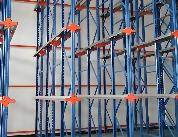 贯通货架与窄巷道货架的区别